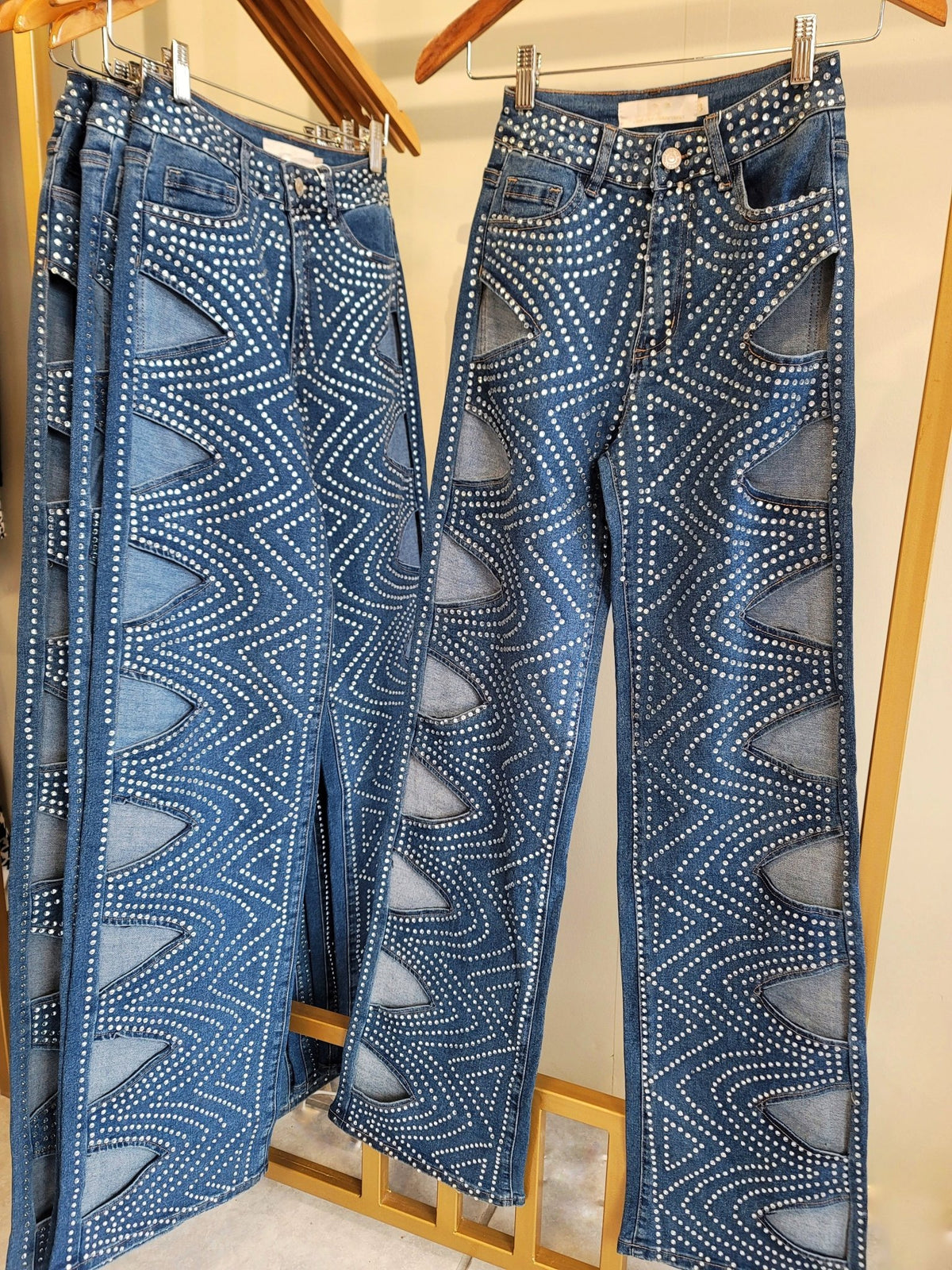 More Brightness High Waist Jeans with Side Opening - vientostheshop
