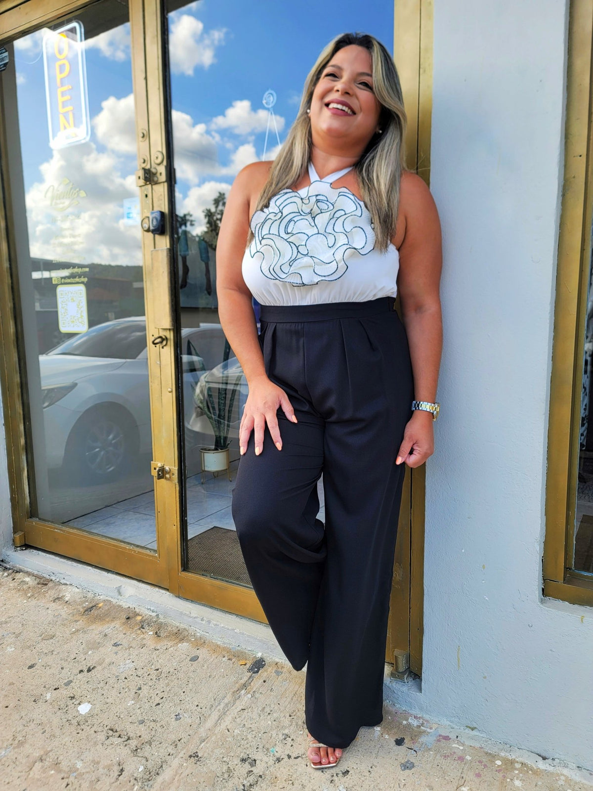 Grand Flower Black and White Jumpsuit - vientostheshop