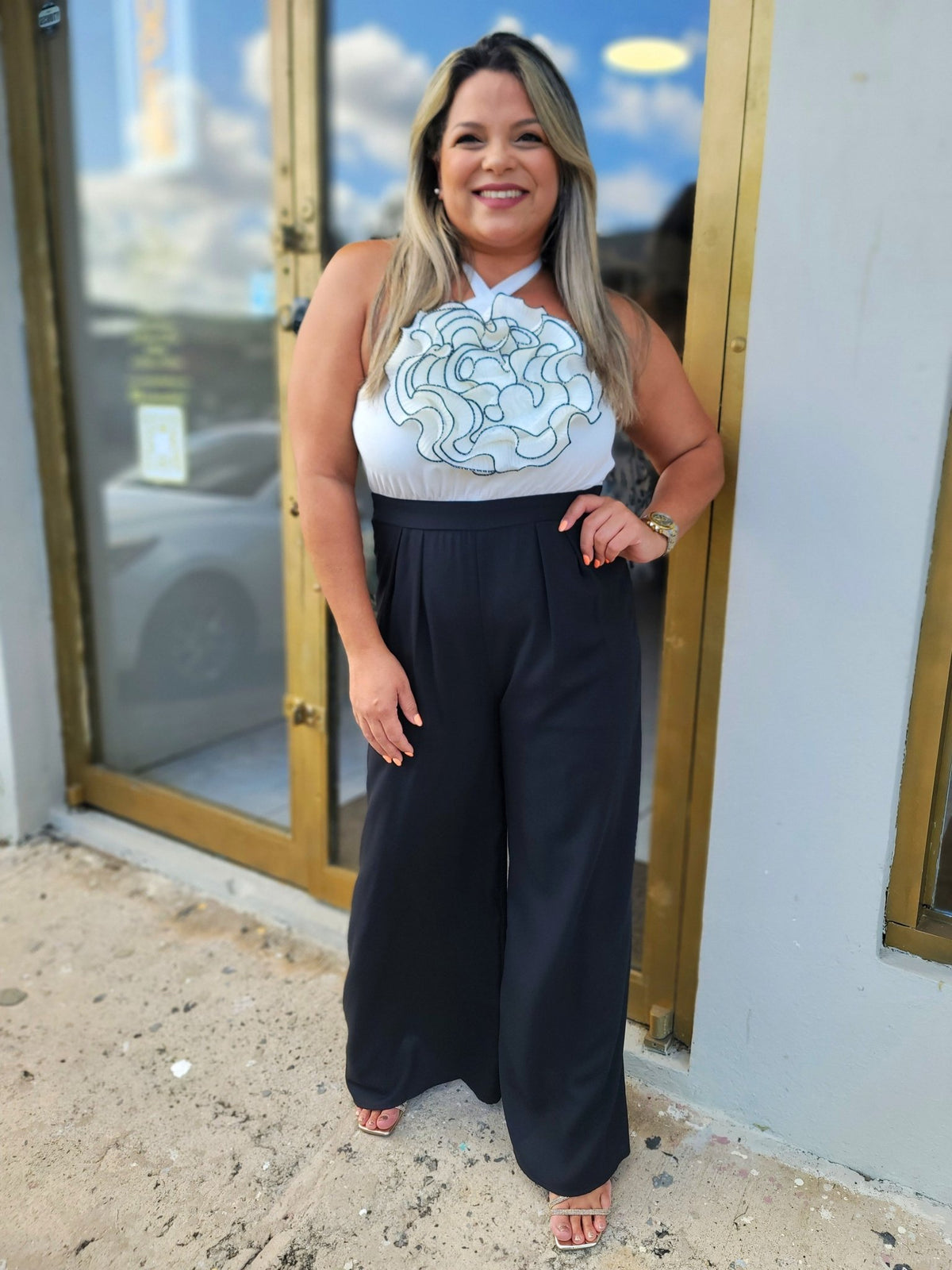Grand Flower Black and White Jumpsuit - vientostheshop