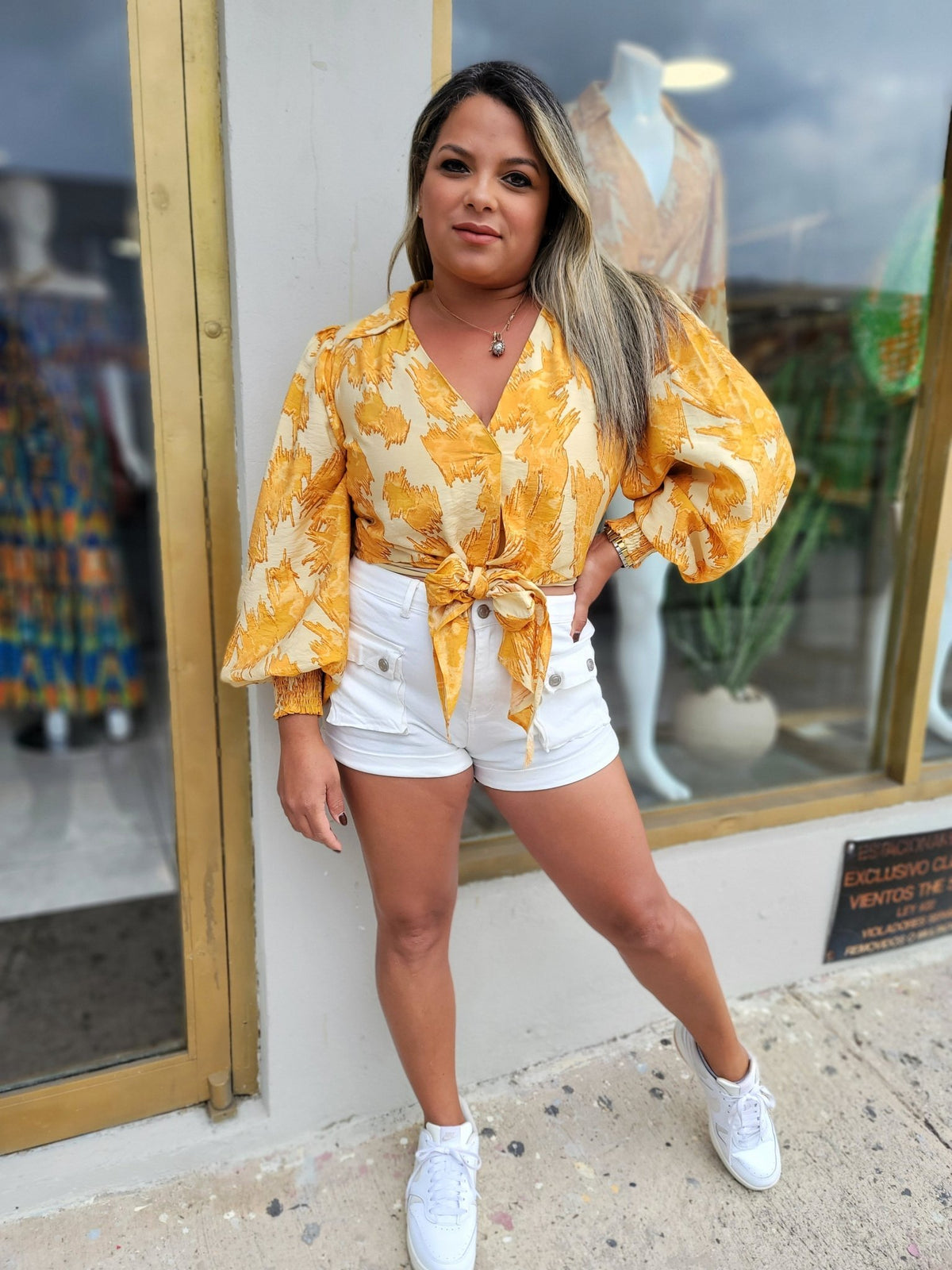 Marielas White Denim Short with Pockets - vientostheshop