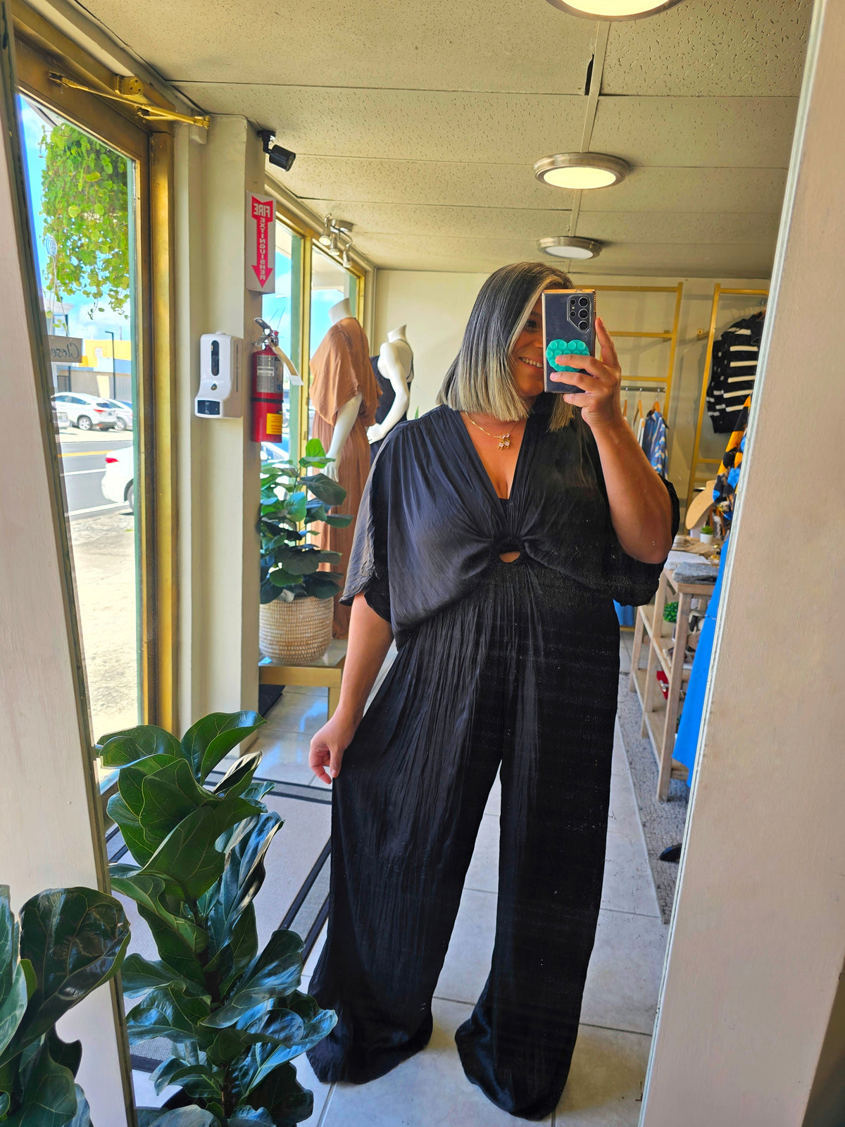 Elegance Keyhole Jumpsuit