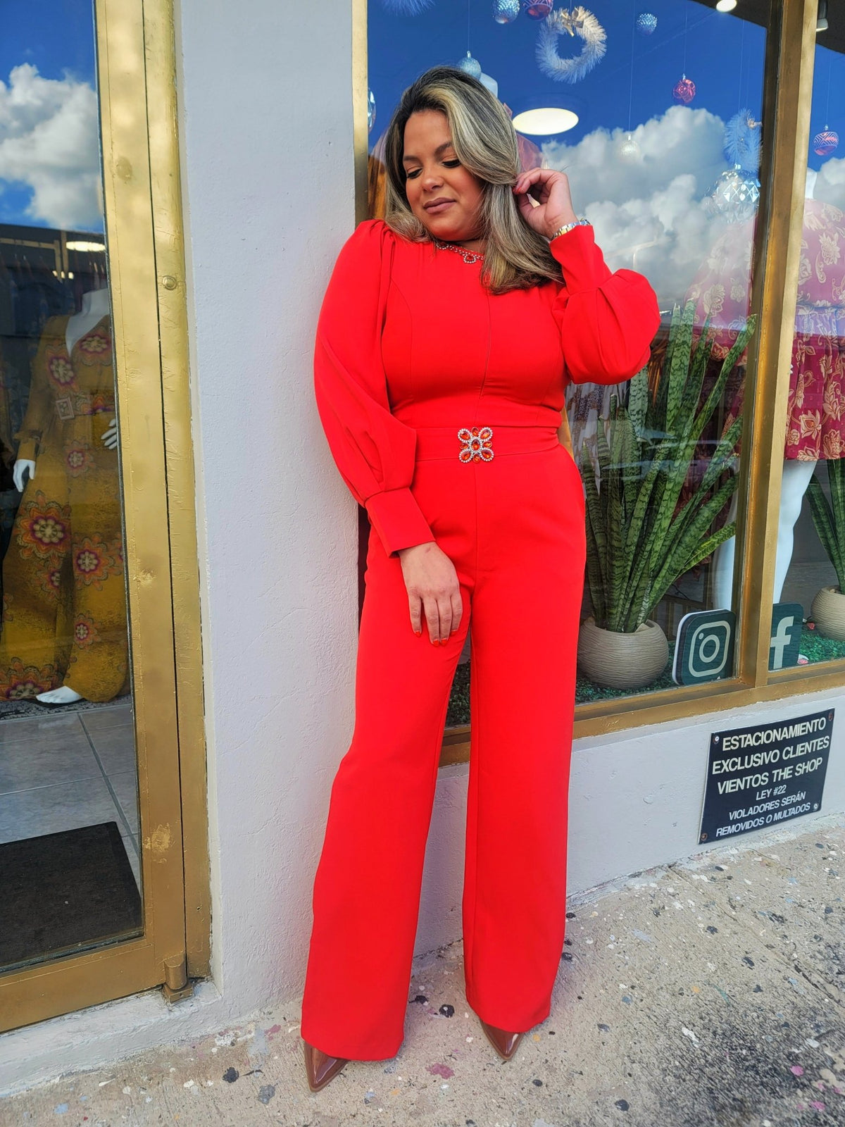 Red Wolf Jumpsuit - vientostheshop